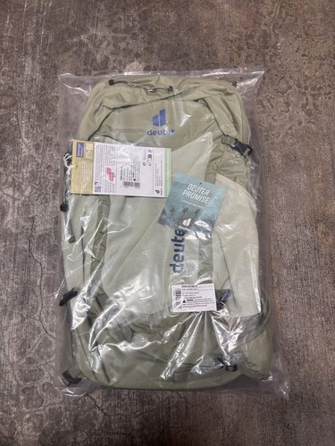New deuter speed - new, lite